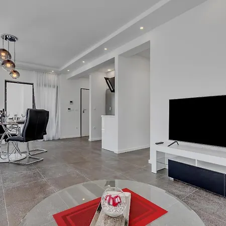 Laurus Makarska Accommodation Exterior photo
