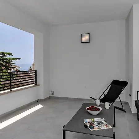 Laurus Makarska Accommodation Exterior photo