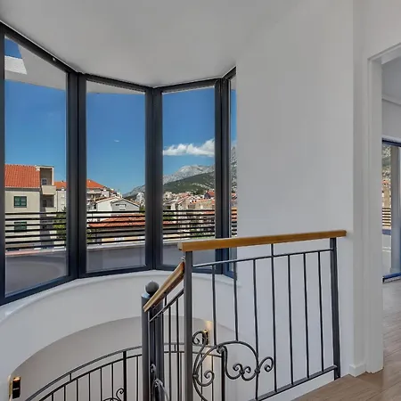 Laurus Makarska Accommodation Exterior photo