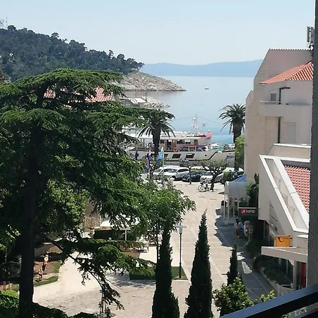Laurus Makarska Accommodation Exterior photo