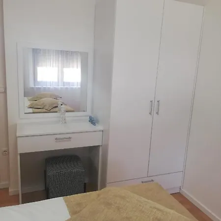 Laurus Makarska Accommodation Exterior photo