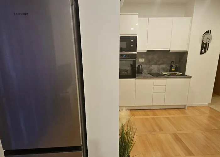 Laurus Makarska Accommodation