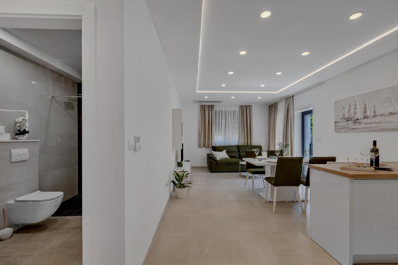Apartment Laurus Makarska