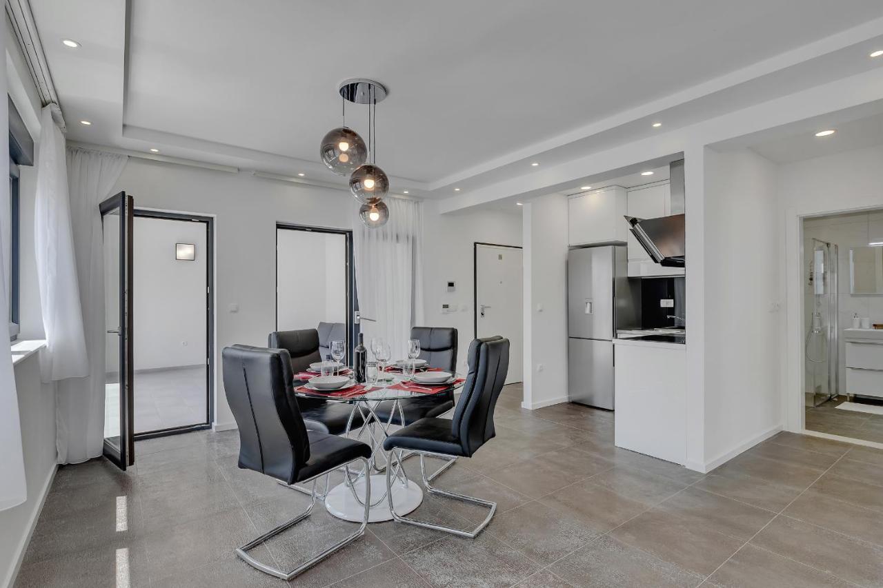 Apartment Laurus Makarska