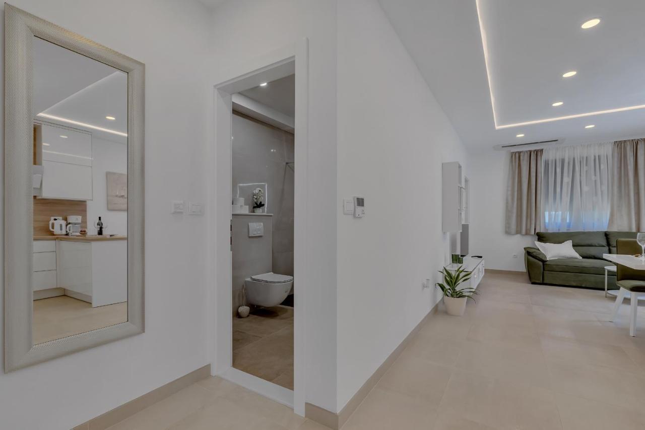 Laurus Apartment Makarska